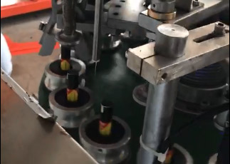 牙膏管灌裝封尾機